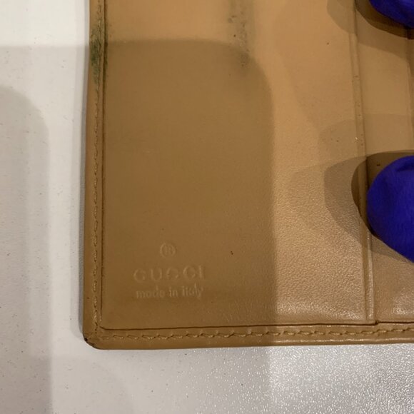 Gucci Beige Leather Bifold Wallet Sku#84861 (gently used) - Picture 9 of 13